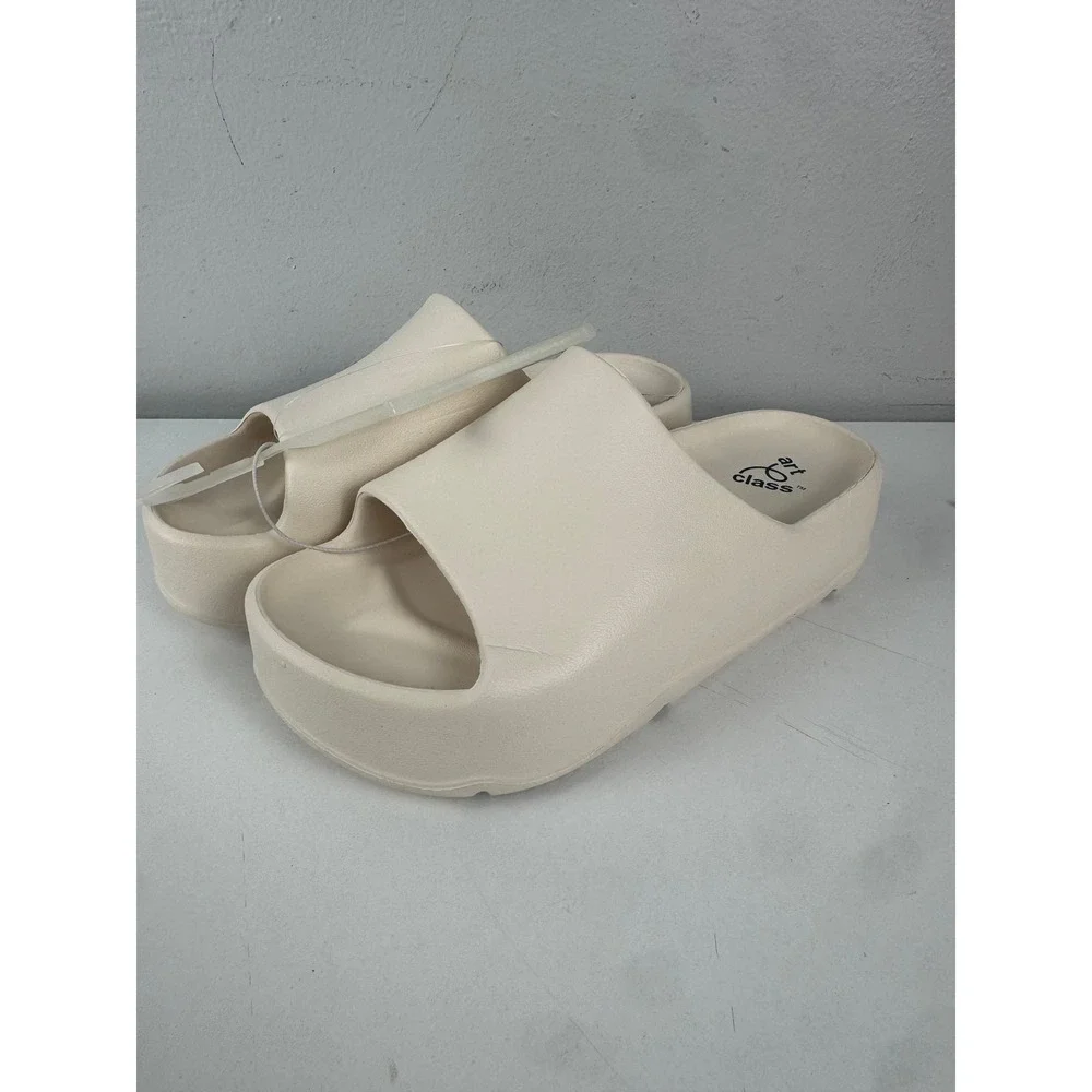 Art Class Edie White Cream Platform Slide Sandals Kids Size 2 New